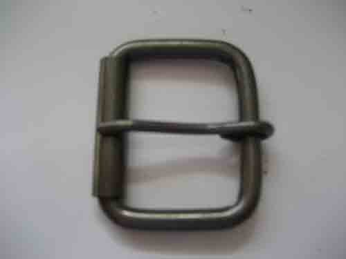 BU-300S IS A RECTANGULAR PRONG ROLLER BUCKLE IN BRUSHED SILVER