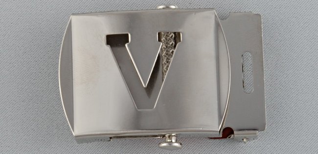 WN-141 INITIAL V MILITARY STYLE BELT BUCKLE